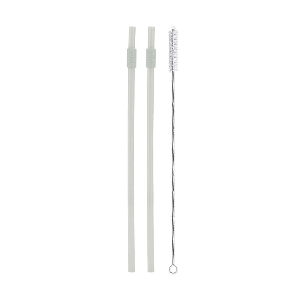 One Tumbler - straws and cleaning brush