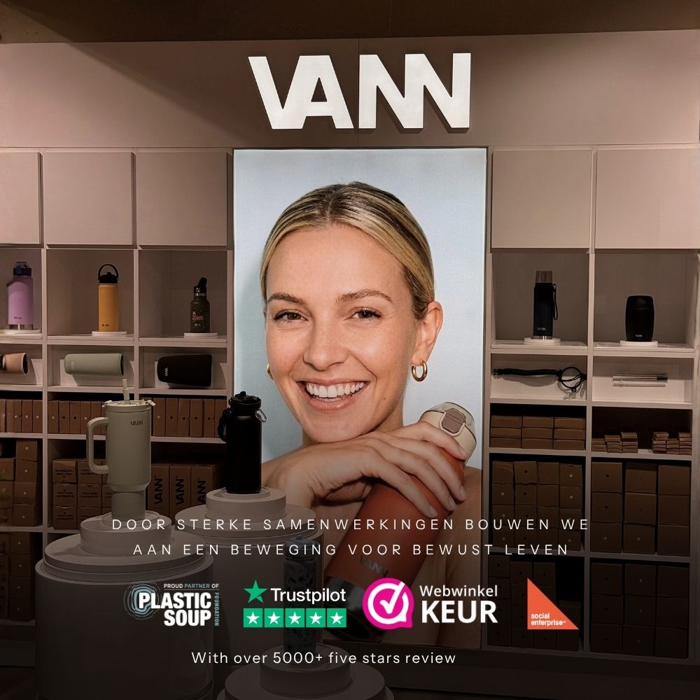 Essential bottle - Straw Lid